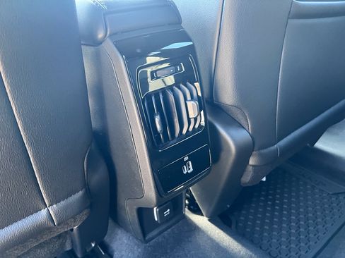 New 2026 Jeep Compass Trailhawk image 18