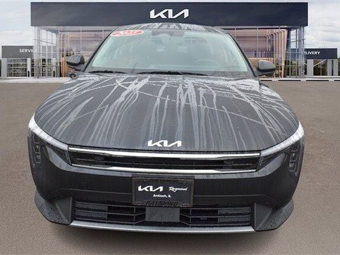 New 2025 Kia K4 EX image 8