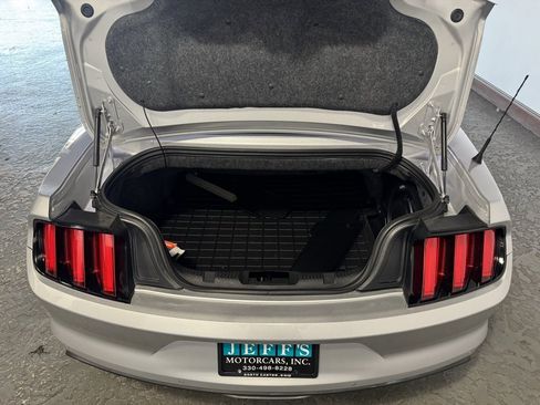 Used 2017 Ford Mustang GT Premium w/ Equipment Group 401A image 20