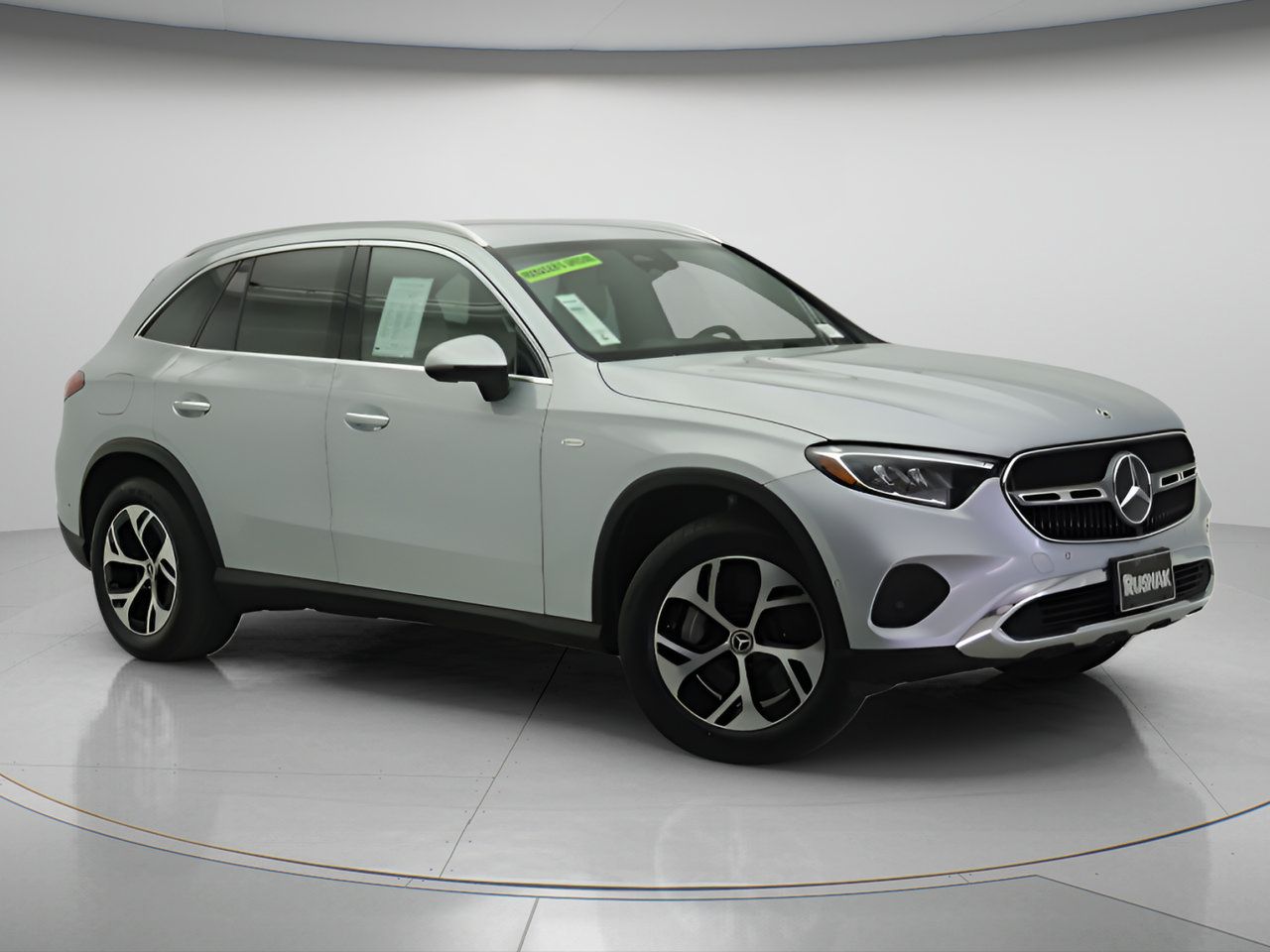 Used 2025 Mercedes-Benz GLC 350e 4MATIC image 32