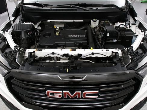 Used 2022 GMC Terrain SLE w/ Driver Convenience Package image 29