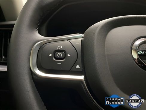 Used 2025 Volvo S60 B5 Core image 36