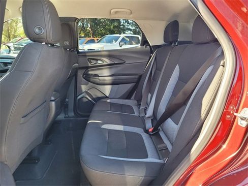 Used 2025 Chevrolet TrailBlazer LT image 13