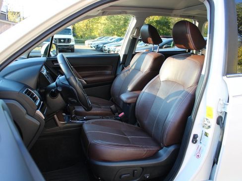 Used 2018 Subaru Forester 2.5i Touring image 27