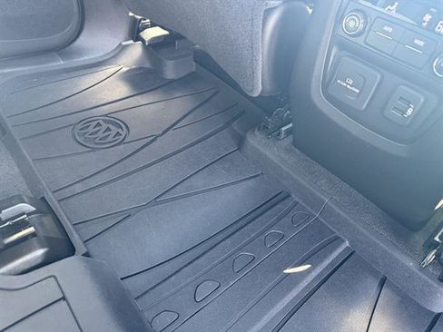 Used 2022 Buick Enclave Essence w/ Experience Buick Package image 20