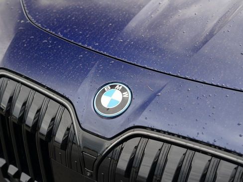 New 2026 BMW 750e xDrive 750e xDrive image 30