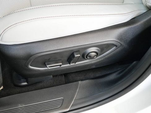 New 2026 Jeep Cherokee Limited image 21