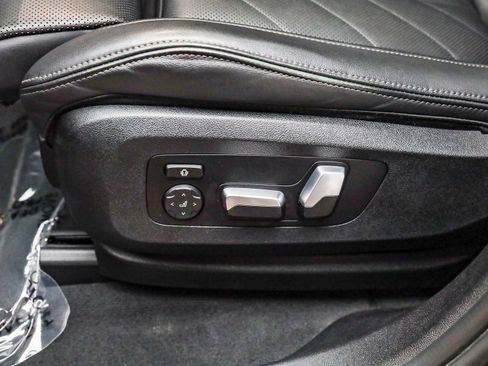 Certified 2023 BMW X6 xDrive40i w/ Premium Package image 20