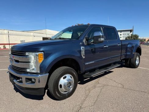 Used 2017 Ford F350 Lariat w/ Chrome Package AWD/4WD image 3