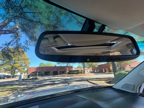 Used 2013 Lexus GX 460 image 26