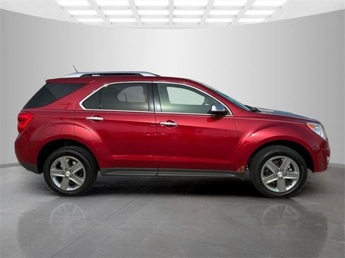 Used 2015 Chevrolet Equinox LTZ image 3