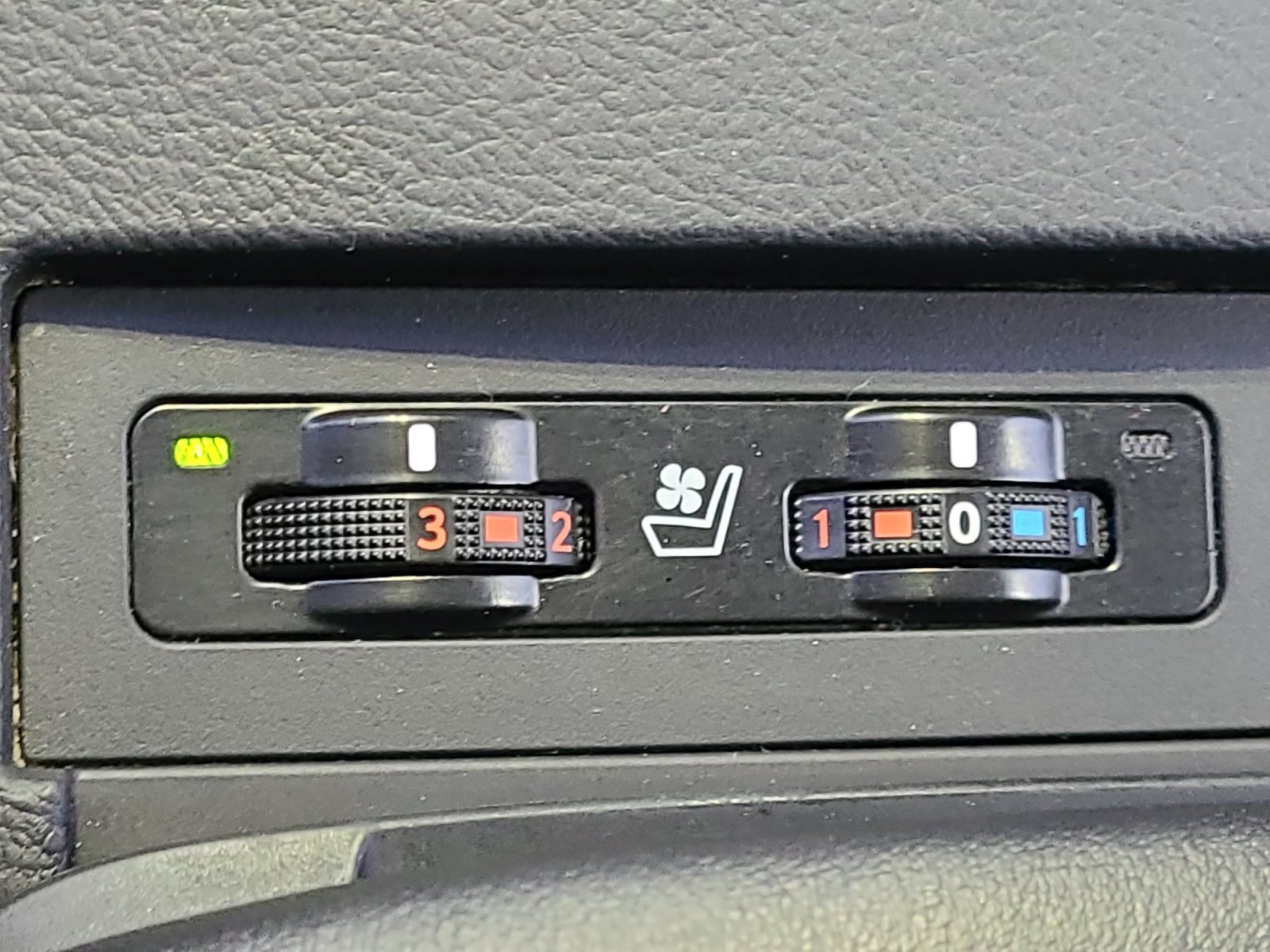 Used 2013 Lexus RX 350 AWD image 31