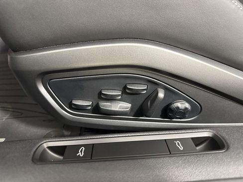 New 2026 Porsche 911 Carrera 4S image 40