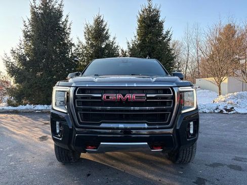 Used 2021 GMC Yukon AT4 w/ Rear Media and Nav Package image 12