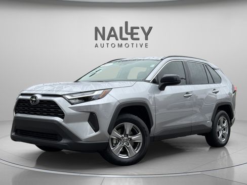 Certified 2025 Toyota RAV4 LE image 1