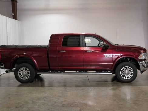 Used 2016 RAM 2500 Laramie w/ Convenience Group image 10