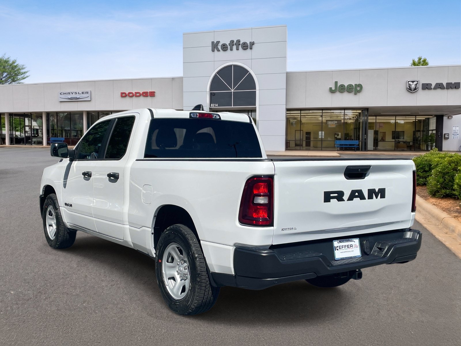 Used 2027 RAM 1500 Tradesman RWD image 2