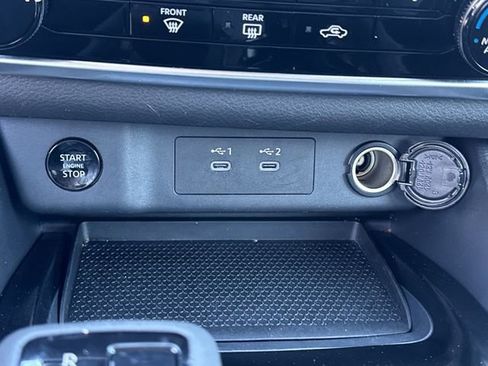 Certified 2025 Nissan Rogue S image 8