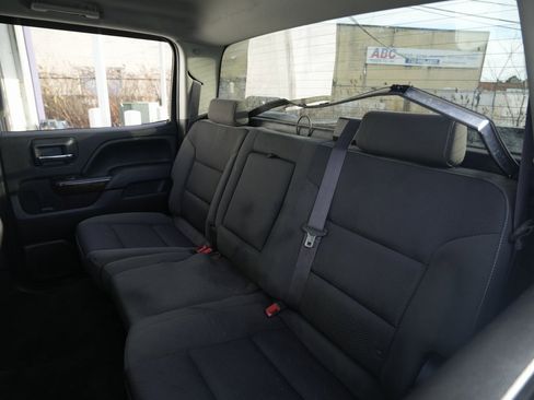 Used 2015 GMC Sierra 2500 SLE w/ SLE Preferred Package image 18