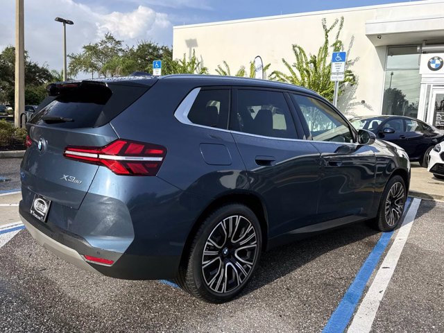Used 2026 BMW X3 xDrive30i w/ Premium Package AWD/4WD image 3