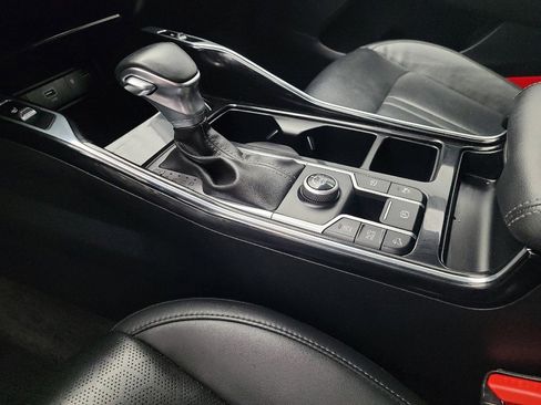 Used 2022 Kia Sorento SX image 26