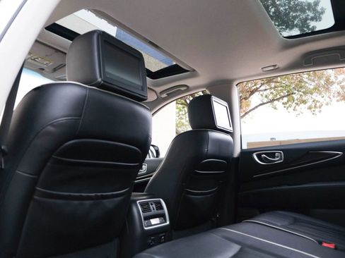 Used 2017 INFINITI QX60 Luxe w/ Deluxe Technology Package image 25