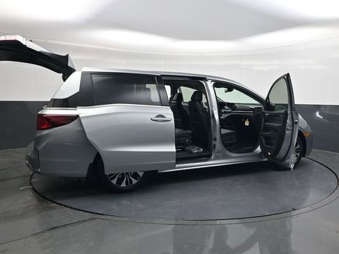 New 2026 Honda Odyssey Elite image 36
