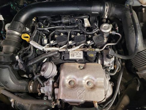 Used 2019 Ford EcoSport SE w/ SE Convenience Package image 30