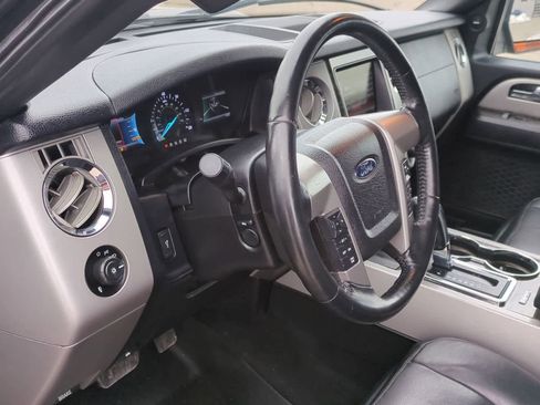 Used 2015 Ford Expedition Limited w/ Equipment Group 301A image 10
