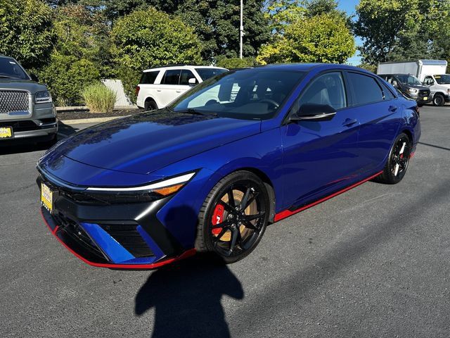 Used 2025 Hyundai Elantra N FWD image 9