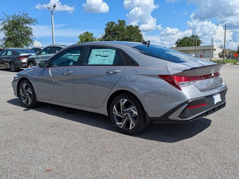New 2026 Hyundai Elantra Sport image 7