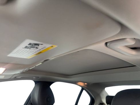 Used 2019 Mercedes-Benz C 300 Sedan image 69