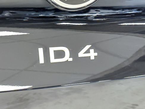 New 2026 Volkswagen ID.4 Pro S image 26