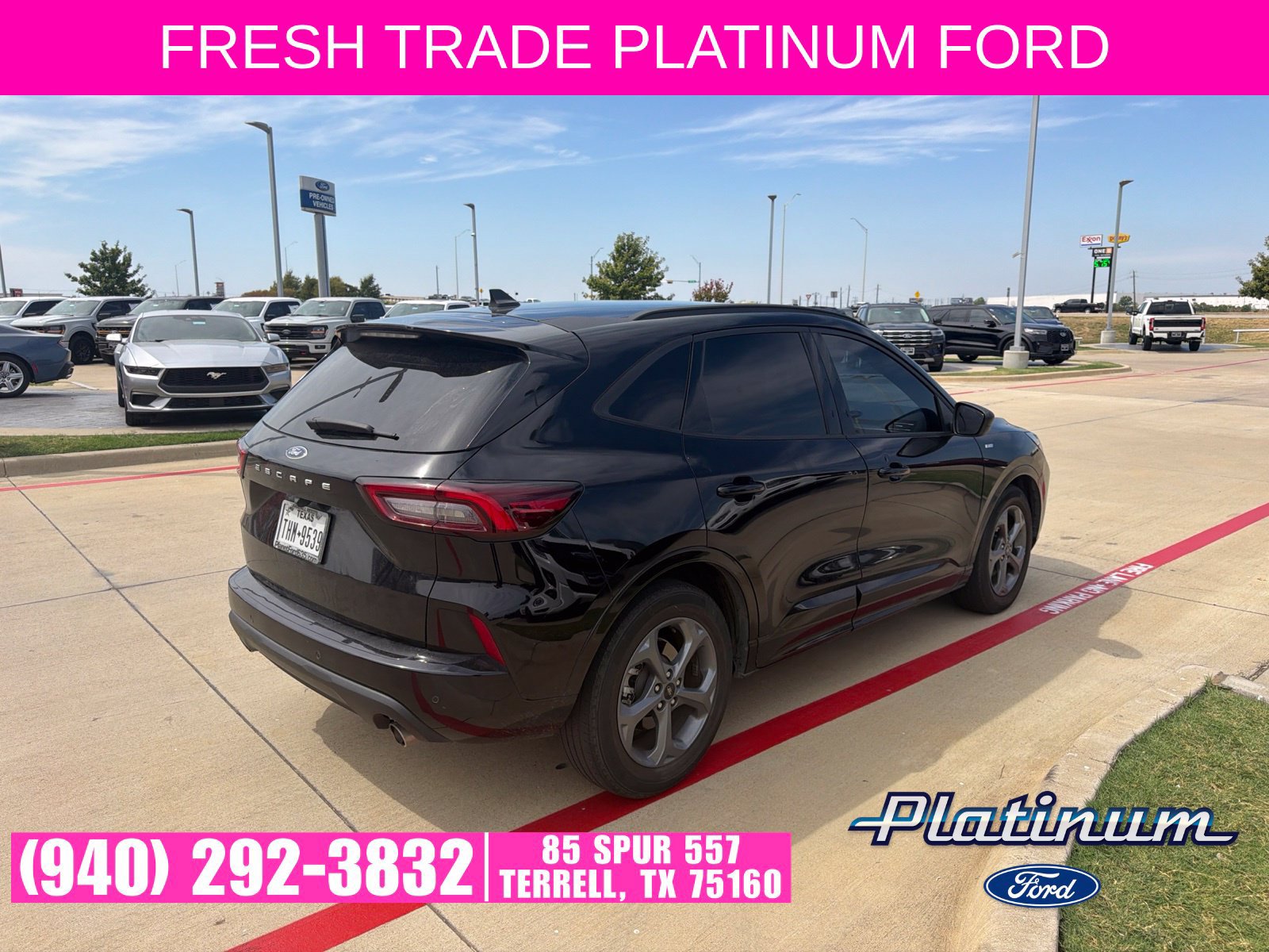 Used 2023 Ford Escape ST-Line w/ Tech Pack #1 FWD image 11