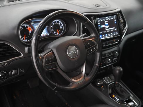Used 2019 Jeep Cherokee Limited w/ Technology Group AWD/4WD image 21