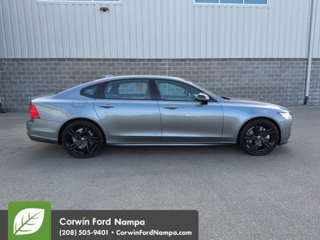 Used 2020 Volvo S90 T6 R-Design AWD/4WD image 2