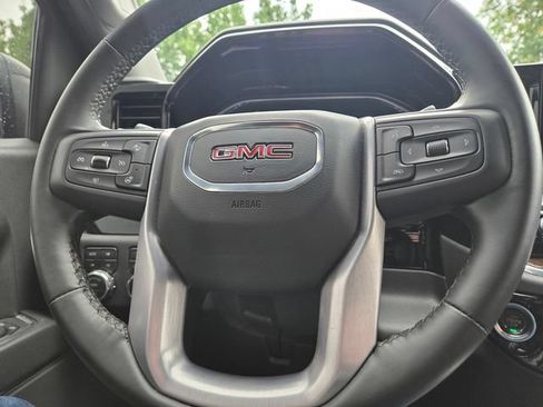 Used 2025 GMC Sierra 1500 Elevation w/ X31 Off-Road Package AWD/4WD image 23