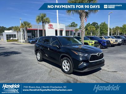 Used 2023 Toyota Highlander L