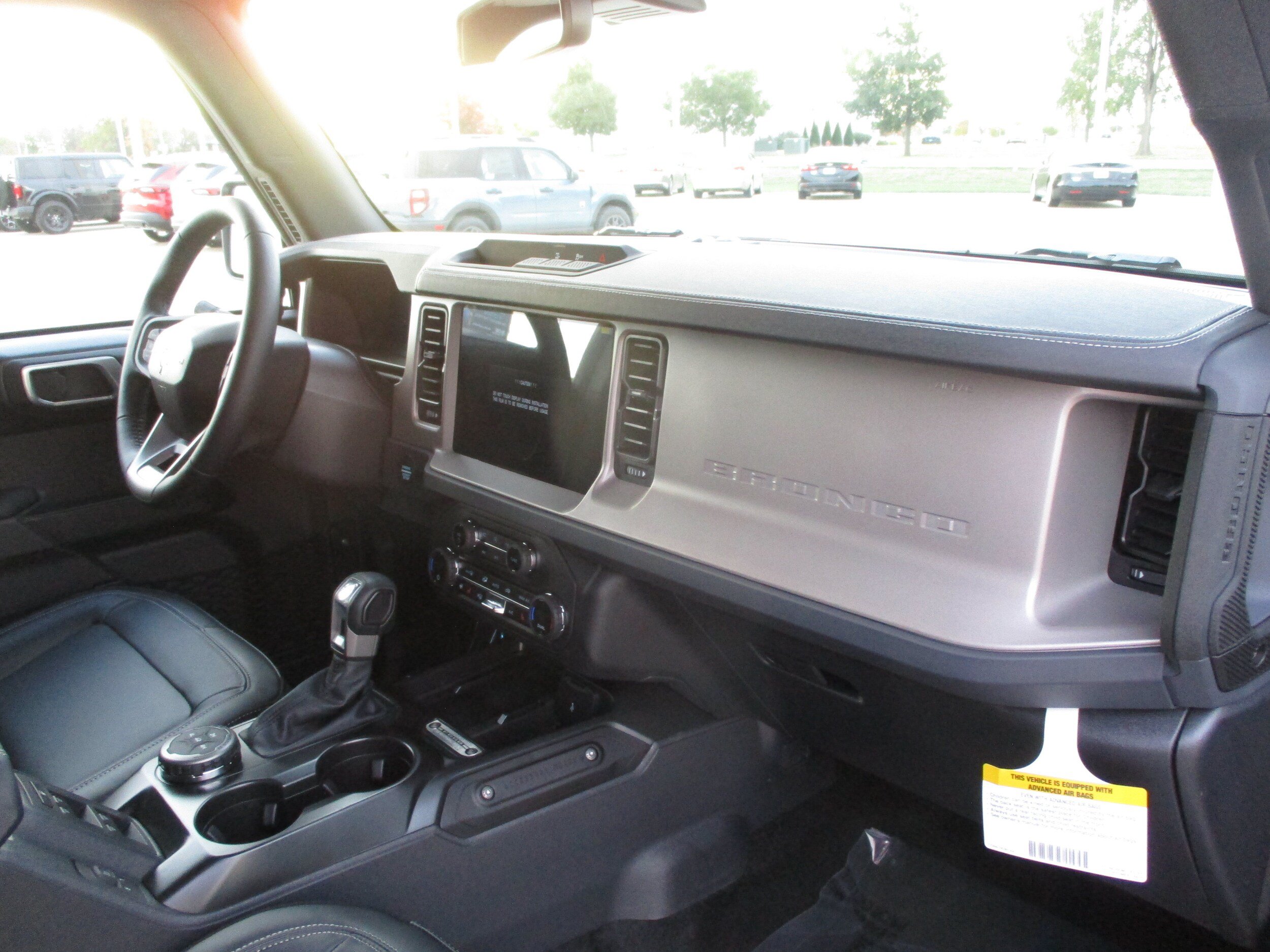 Used 2025 Ford Bronco Outer Banks AWD/4WD image 42