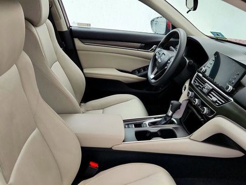 Used 2019 Honda Accord LX image 23