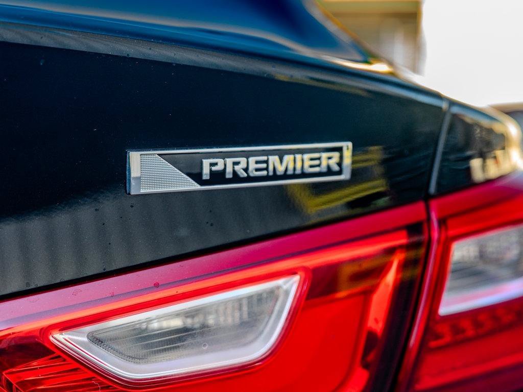 Used 2016 Chevrolet Malibu Premier FWD image 10