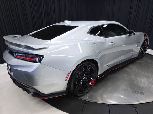 Used 2018 Chevrolet Camaro SS w/ Redline Edition RWD image 48