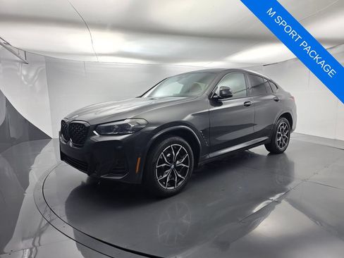 Used 2024 BMW X4 xDrive30i w/ Premium Package AWD/4WD image 8