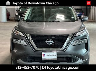 Used 2023 Nissan Rogue SV video 3