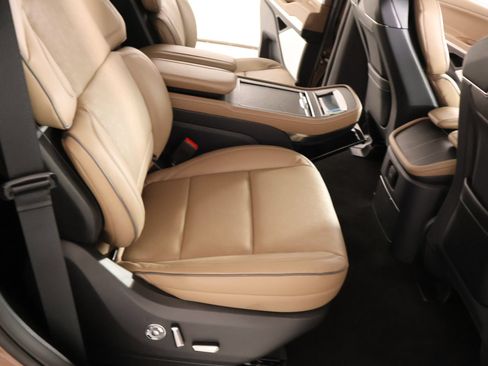 New 2026 Lincoln Navigator Black Label AWD/4WD image 15