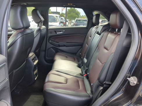 Used 2021 Ford Edge Titanium w/ Equipment Group 301A AWD/4WD image 30