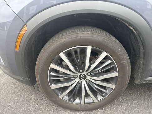Used 2024 INFINITI QX60 Sensory AWD/4WD image 21