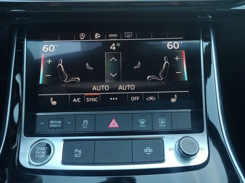 Used 2025 Audi Q7 3.0T Premium Plus image 4