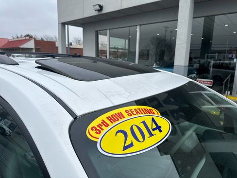 Used 2014 Toyota Sienna XLE image 5