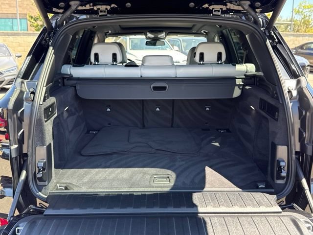 Certified 2025 BMW X5 xDrive40i w/ Premium Package AWD/4WD image 14